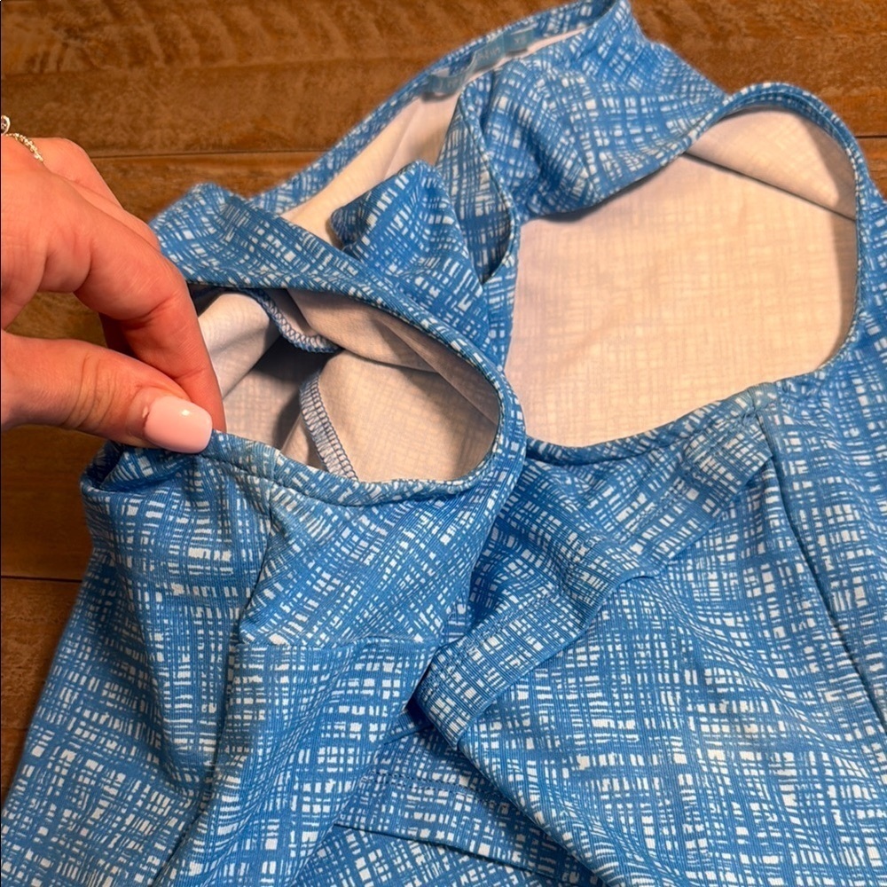 J. McLaughlin Blue Sleeveless Women's Top - Picture 3 of 6